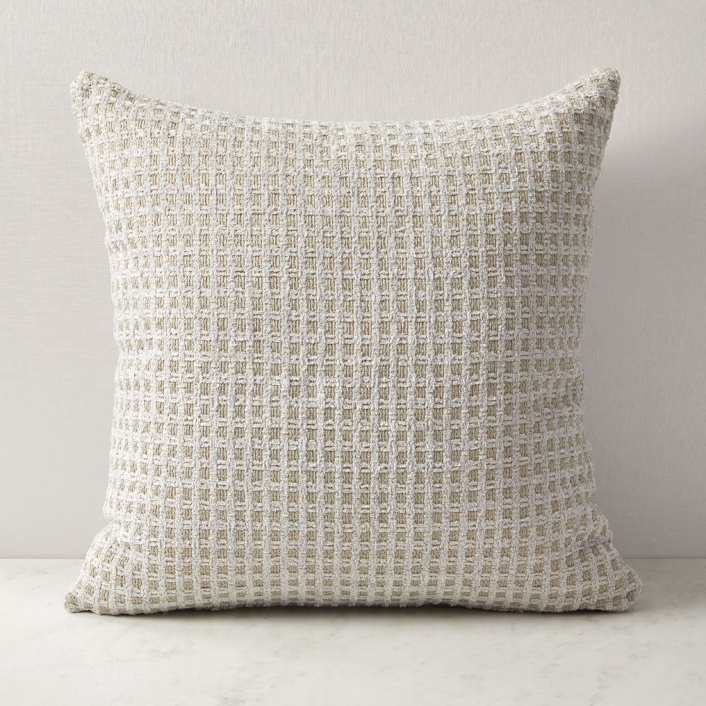 SOLO CUSHION 20X20IN Feather Insert SILVER