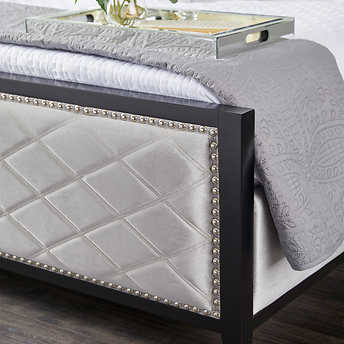 DIAMOND BED QUEEN