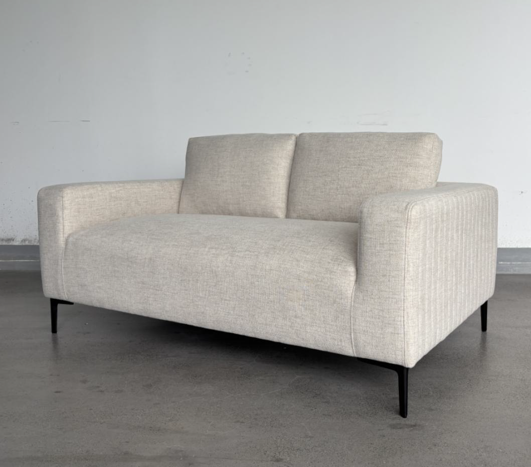 FRANCO 2-Seater GY-LS-8147BK Beige fabric Xabelle-4 BLACK LEGS